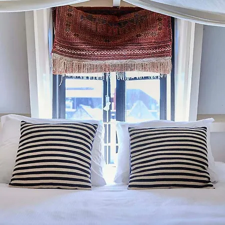 Hello I'm Local - Boutique Hostel