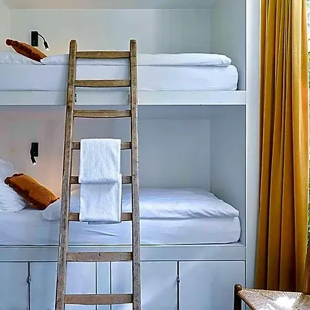 Hello I'm Local - Boutique Hostel