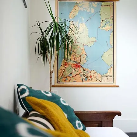 Hello I'm Local - Boutique Hostel